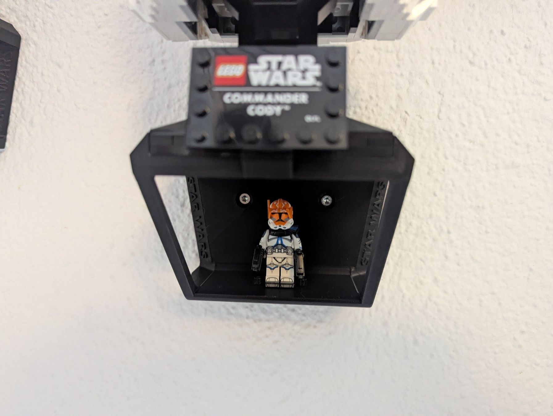 Lego Kit di costruzioni: Lego Star Wars Helm Wandhalterung – Usato da Wanzwil venduto da TinuMeyer 2