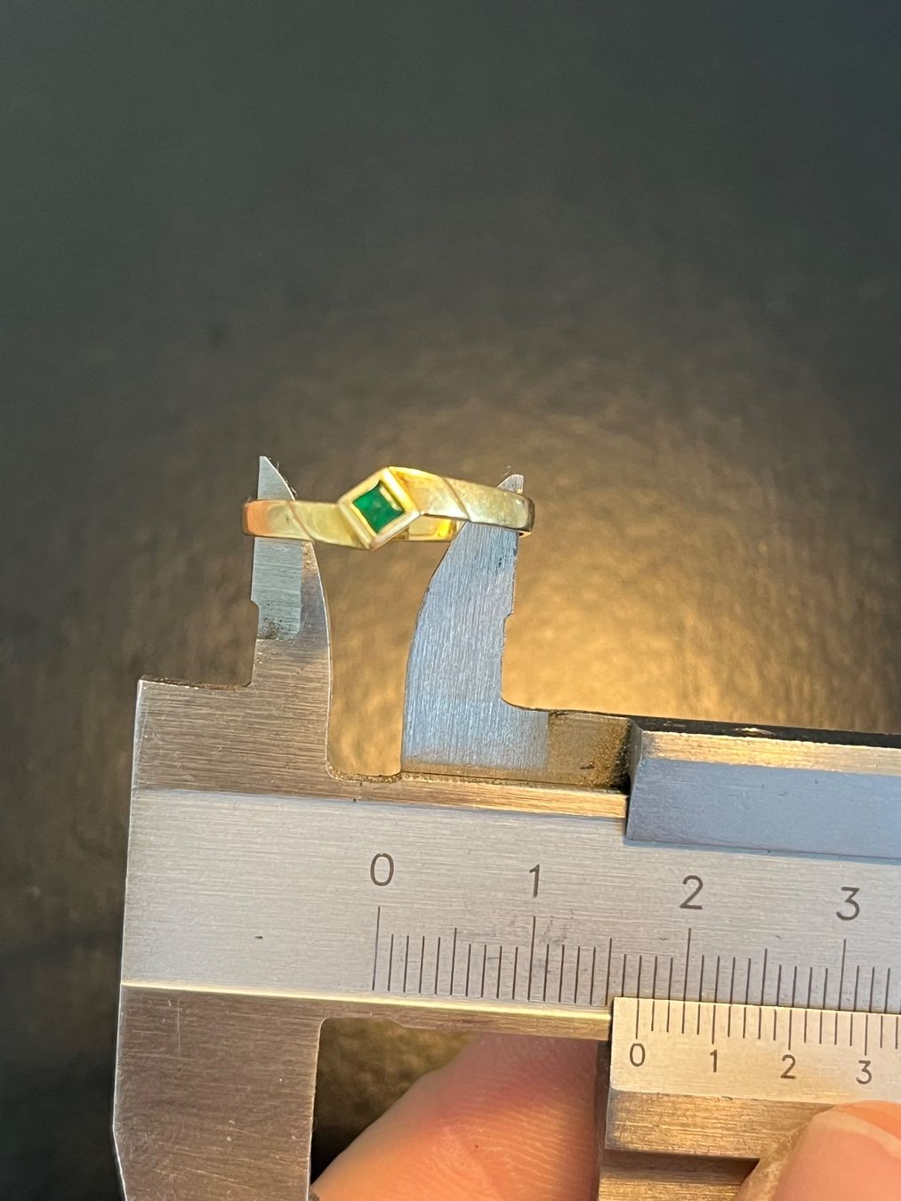Anelli: Goldring 750 mit Smaragt – Usato da Ossingen venduto da Silver-collector 3