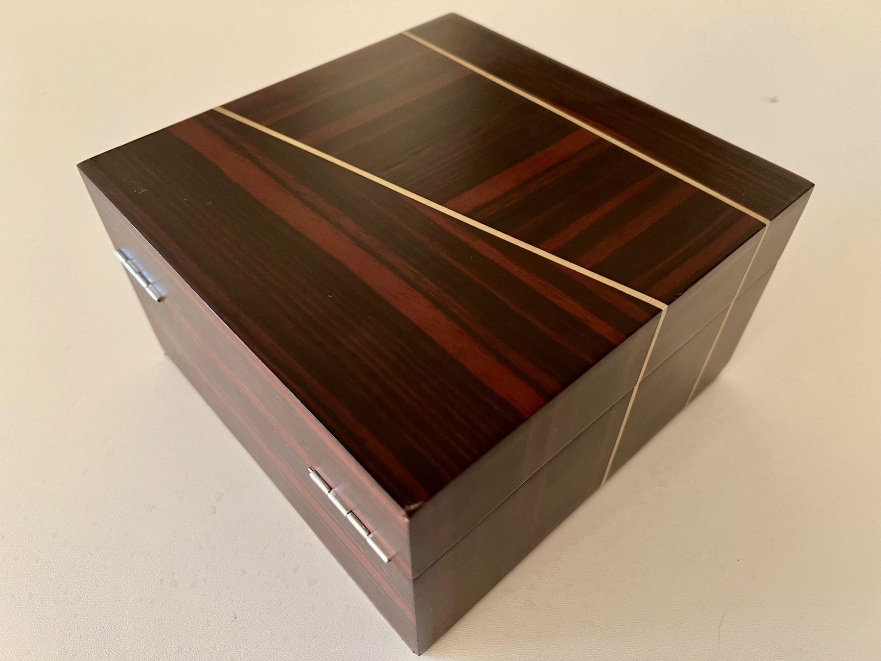 Roger Dubuis Orologi: ROGER DUBUIS precious wood watch box with inserts – Usato da Mont-sur-Lausanne venduto da vmi_ym5l 4