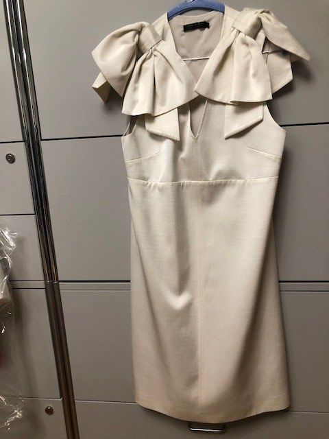 Vestiti: Kleid Tara Jarmon Festlich – Nuovo (secondo la descrizione) da Zürich venduto da ped_9jyx 1