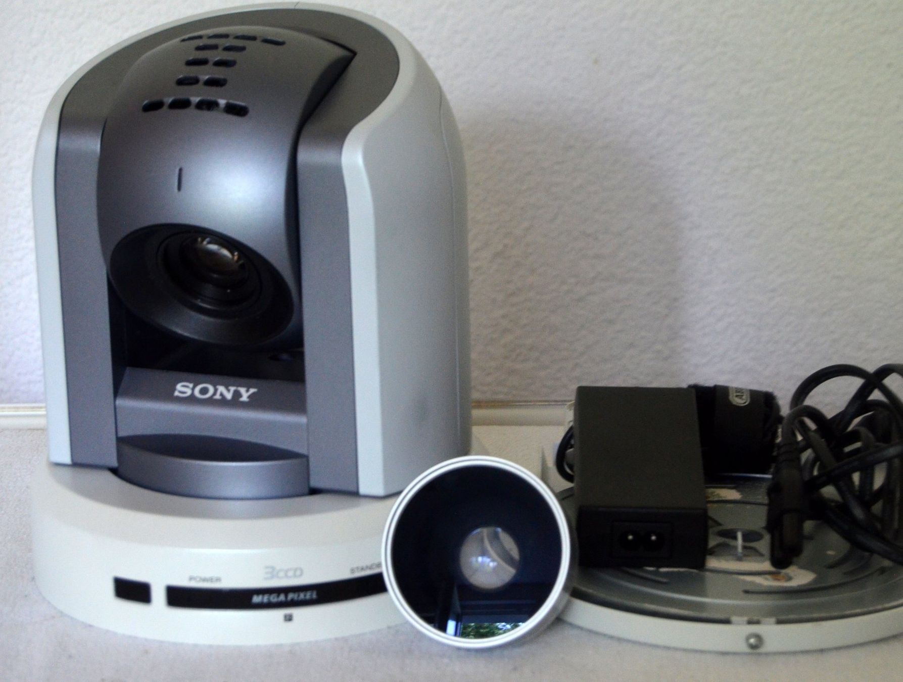 Sony Videocamere: Sony BRC-300P 3CCD Zoom Color Video Camera – Usato da Collonges venduto da arashee 4
