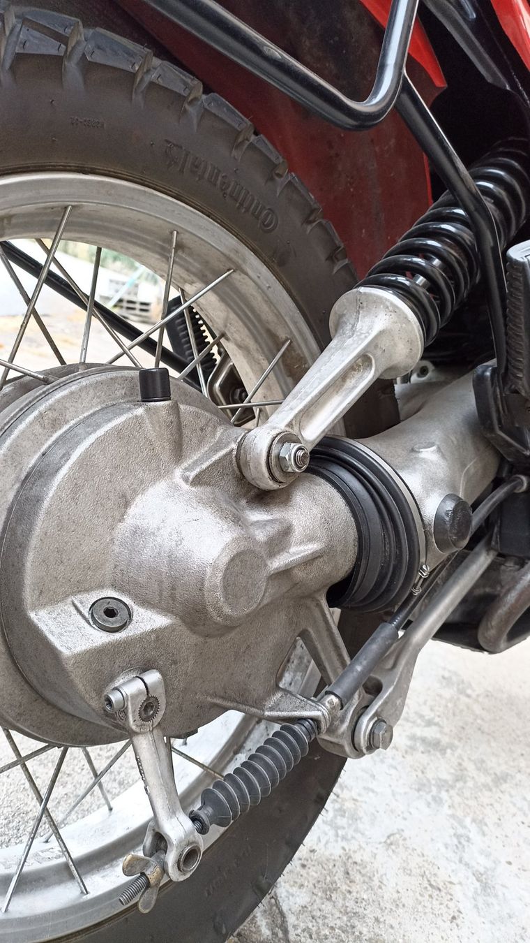 BMW Touring: BMW R 80 GS – Usato da Twann venduto da sch_j2hz 7