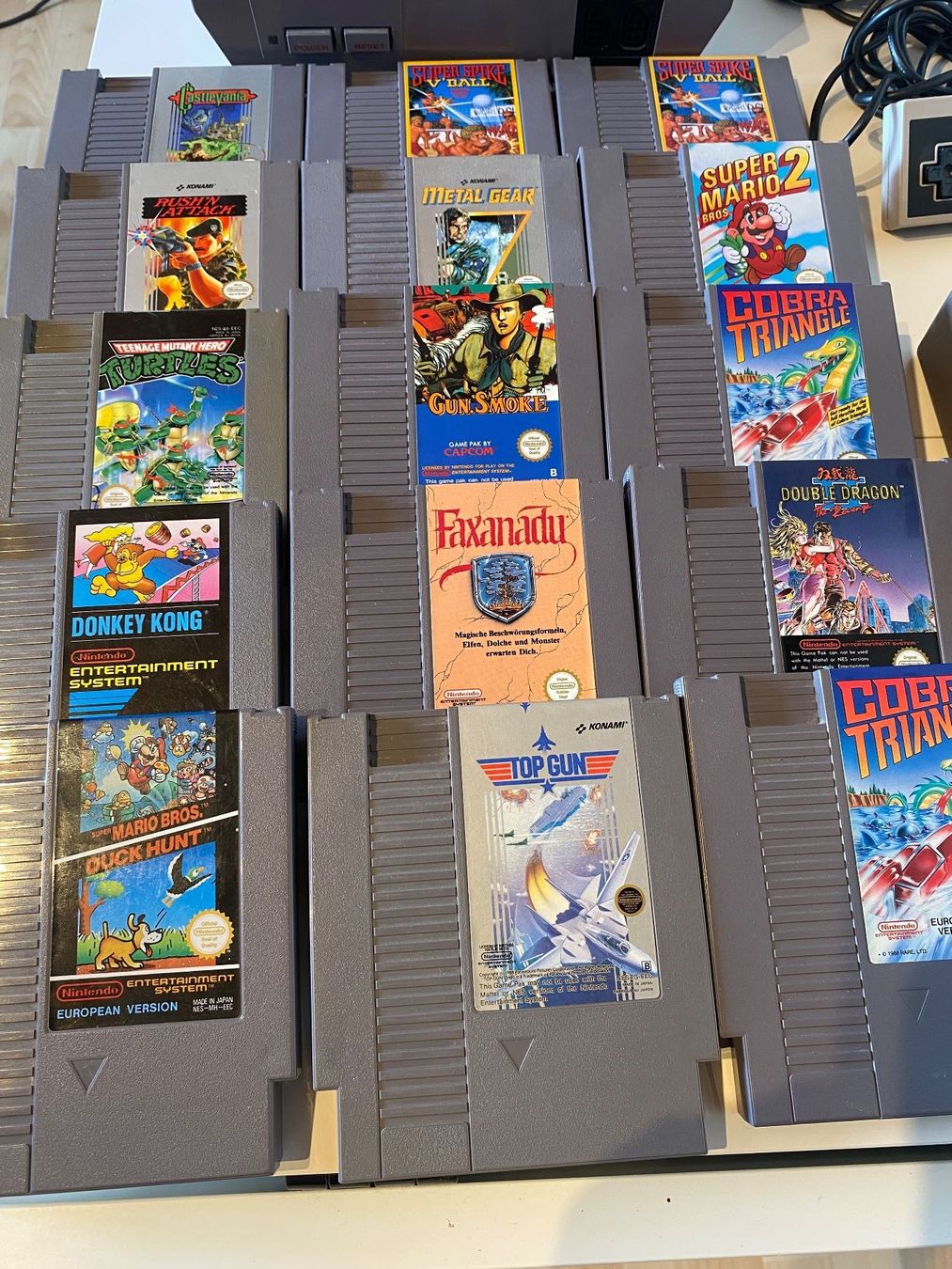 Nintendo Consoles: Nintendo NES + jeux + accessoires – D'occasion à St-Prex par Okoala 1