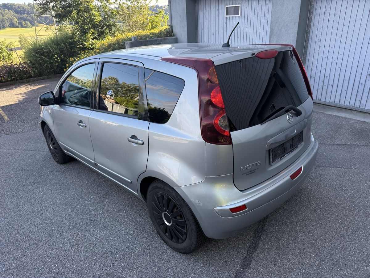 Nissan Automobili: Nissan Note  1.6  Automat Benzin – Usato da Hinterkappelen venduto da meh_qf55 4