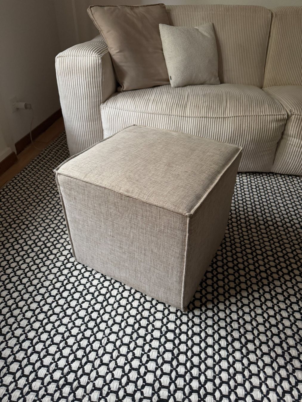Tabourets: Stoff Hocker beige – D'occasion à Zürich par Diazaio