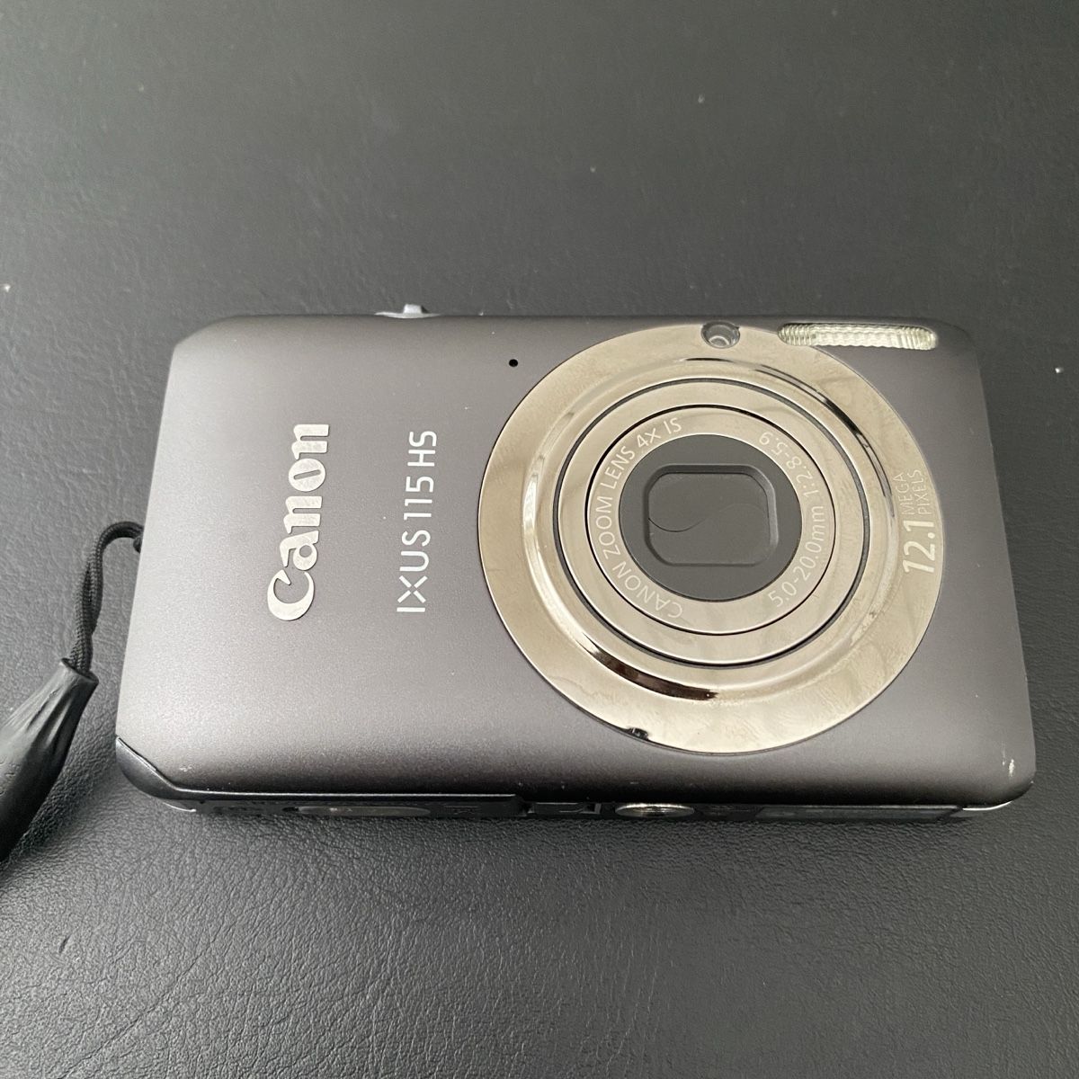 Canon Fotocamera: 2 Digitalkameras Canon IXUS – Usato da Möriken AG venduto da EveMllr 4