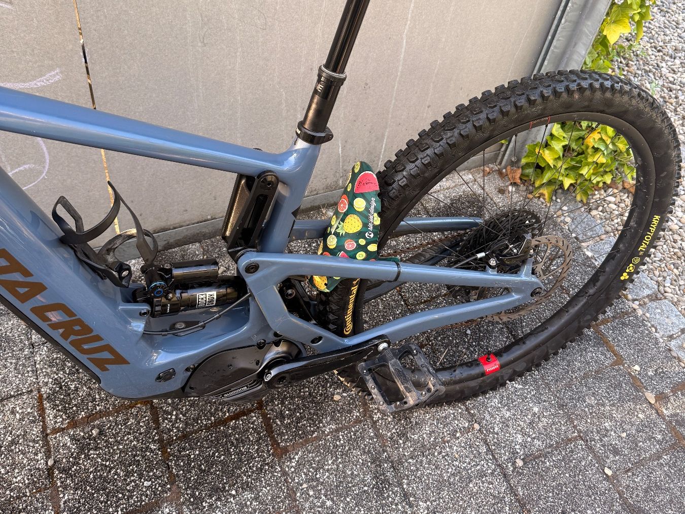 Santa Cruz Velos: SantaCruz Heckler 9 CC X0 RSV 2023, 29, Gr. M – Gebraucht aus Stäfa von FinTonic 5