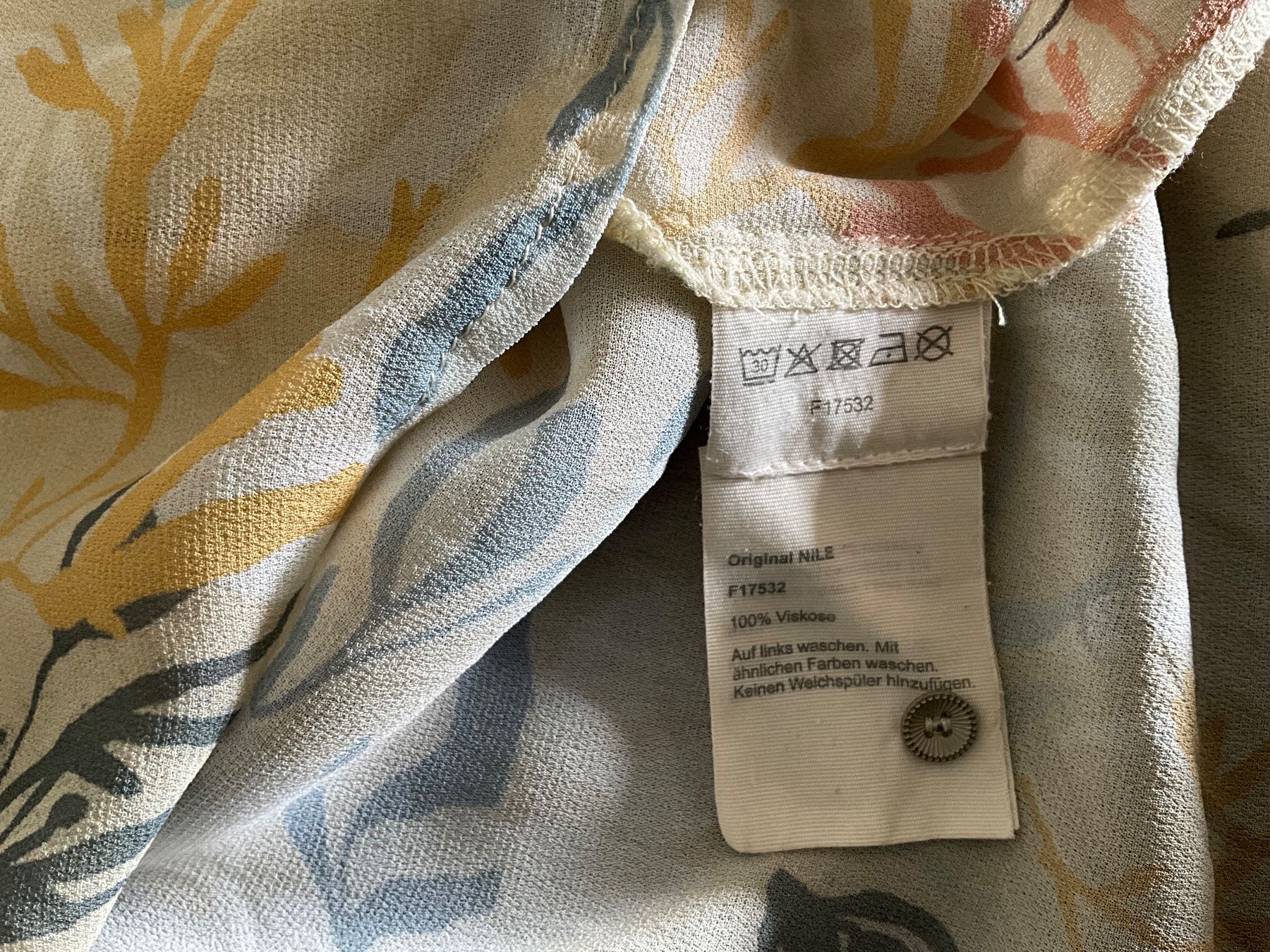 Nile Camicette: Bluse NILE Gr. S – Usato da Muri b. Bern venduto da SmuriS 3