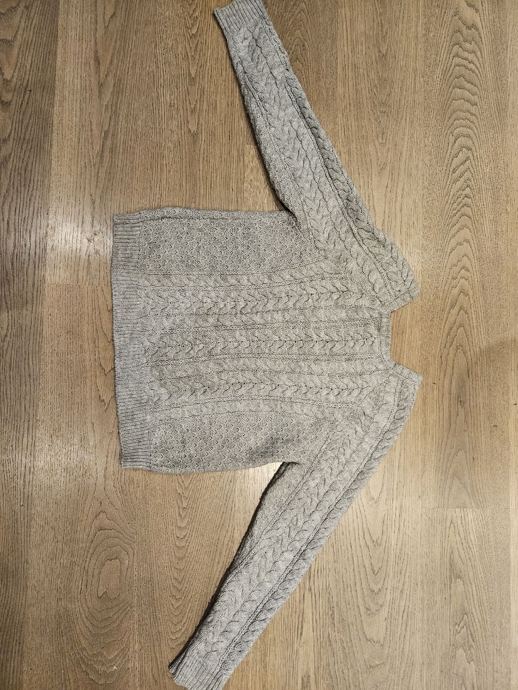 Pulls & Sweat-shirts: Pullover Zopfmuster grau Grösse S – D'occasion à Rüschlikon par zzz1234 1