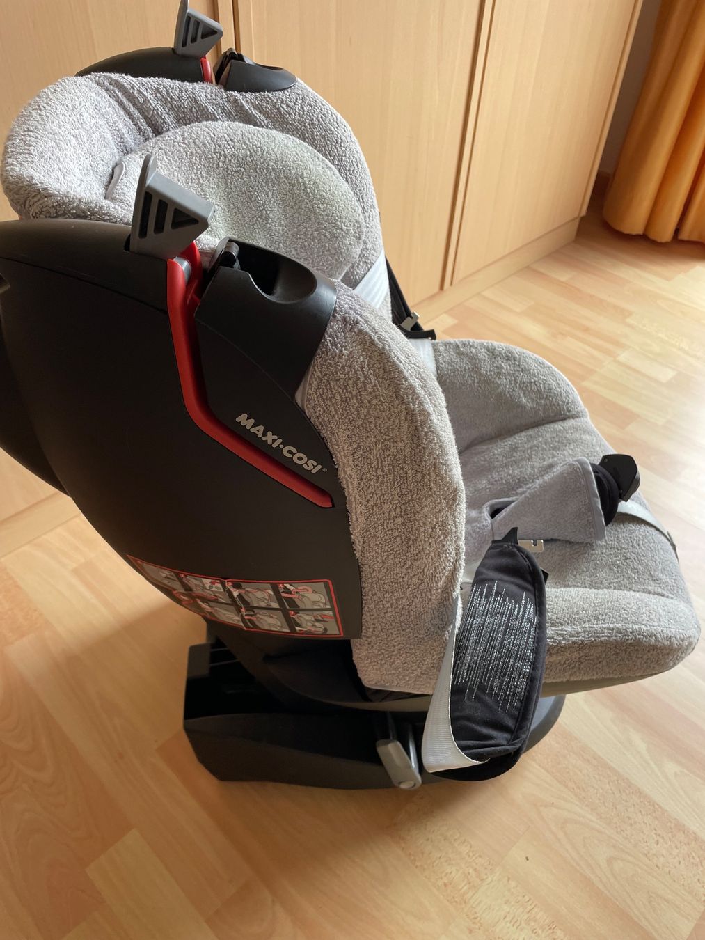 Maxi-Cosi Seggiolini per auto: Maxi Cosi Tobi – Usato da Eglisau venduto da ros_8rx6 2