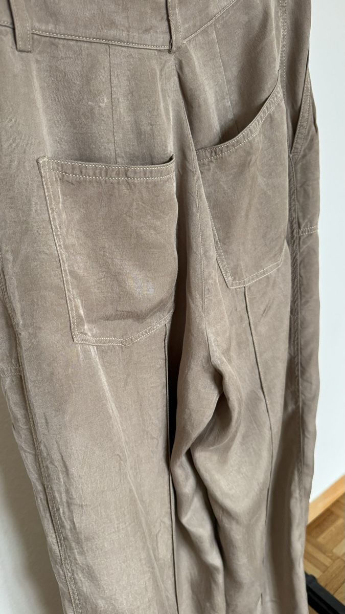 Zara Completi & Tailleur: Zara Anzug aus fließendem Viskose-Mischgewebe – Nuovo (secondo la descrizione) da Schaffhausen venduto da R_Muzh 5