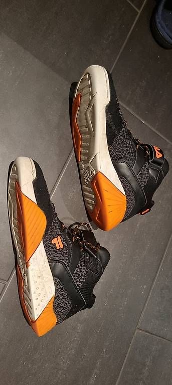Scarpe per ragazzi: schöne FILA Schuhe Gr.40 – Usato da Neuenkirch venduto da tip_wp7s 1
