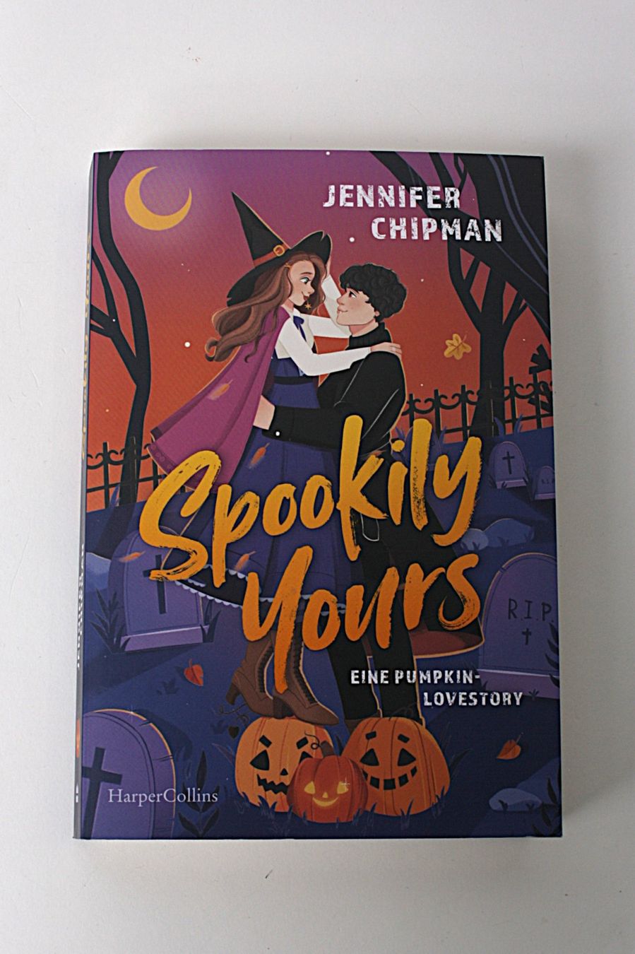 Livres: Buch "Spookily Yours" von Jennifer Chipman – D'occasion à Zollikofen par Restwert_Zollikofen