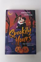 Buch "Spookily Yours" von Jennifer Chipman