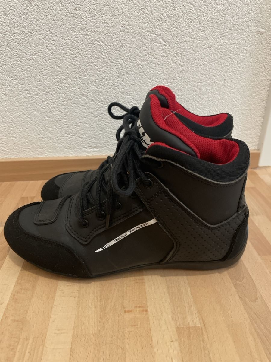 FLM Scarpe da uomo: FLM Motorradschuhe – Usato da Wetzikon ZH venduto da naariz 1