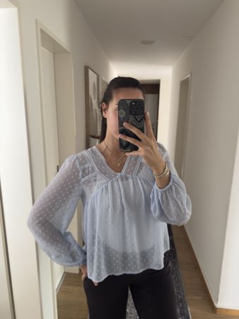 Leichte süsse helllila Bluse