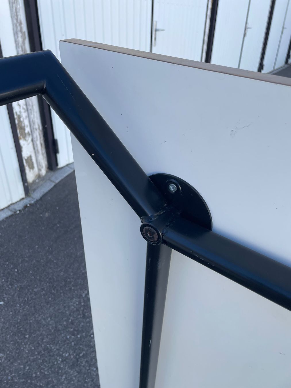 Tavoli: Design Tisch Lammhults – Usato da Basel venduto da RAMSESSOLEIL 6