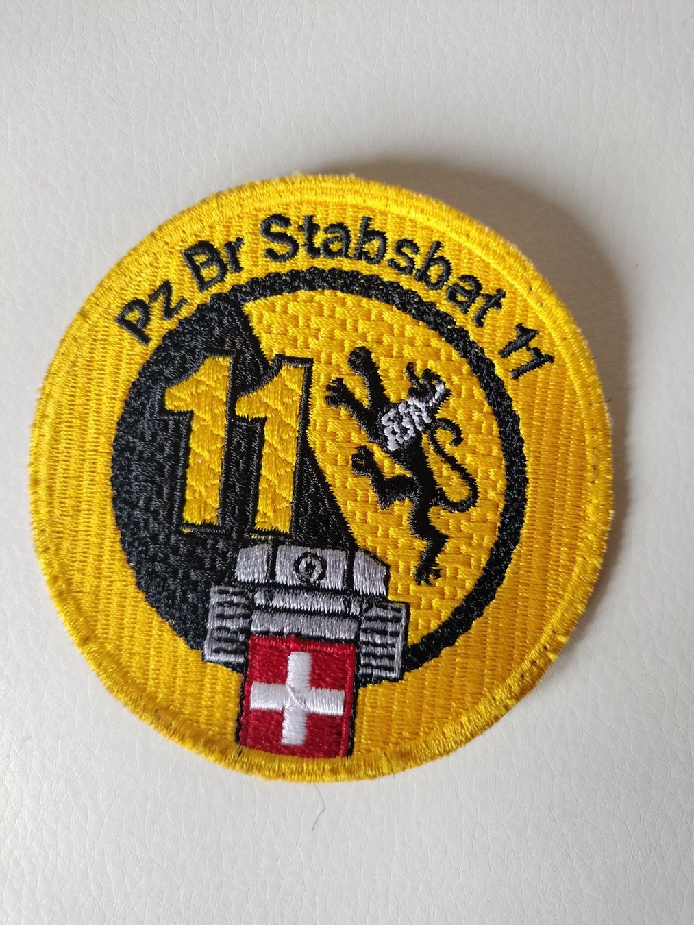 Schweizer Armee Uniformen: Schweizer Armee Militär Uniform Aufnäher, Badge – Gebraucht aus Schwanden Sigrisw von Wibe81