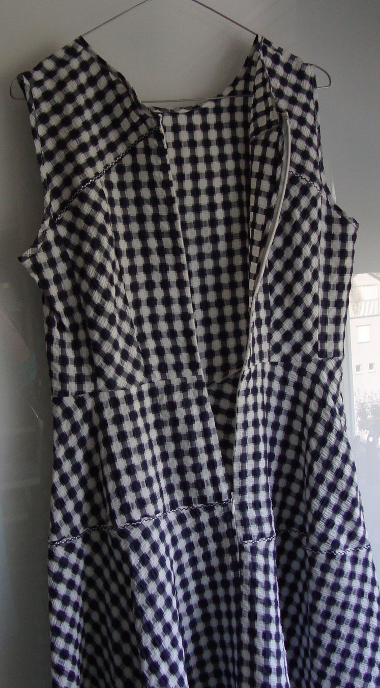 High Vestiti: High Couture Graceful Dress, IT44 – Nuovo (secondo la descrizione) da St. Margrethen SG venduto da Sister22 6