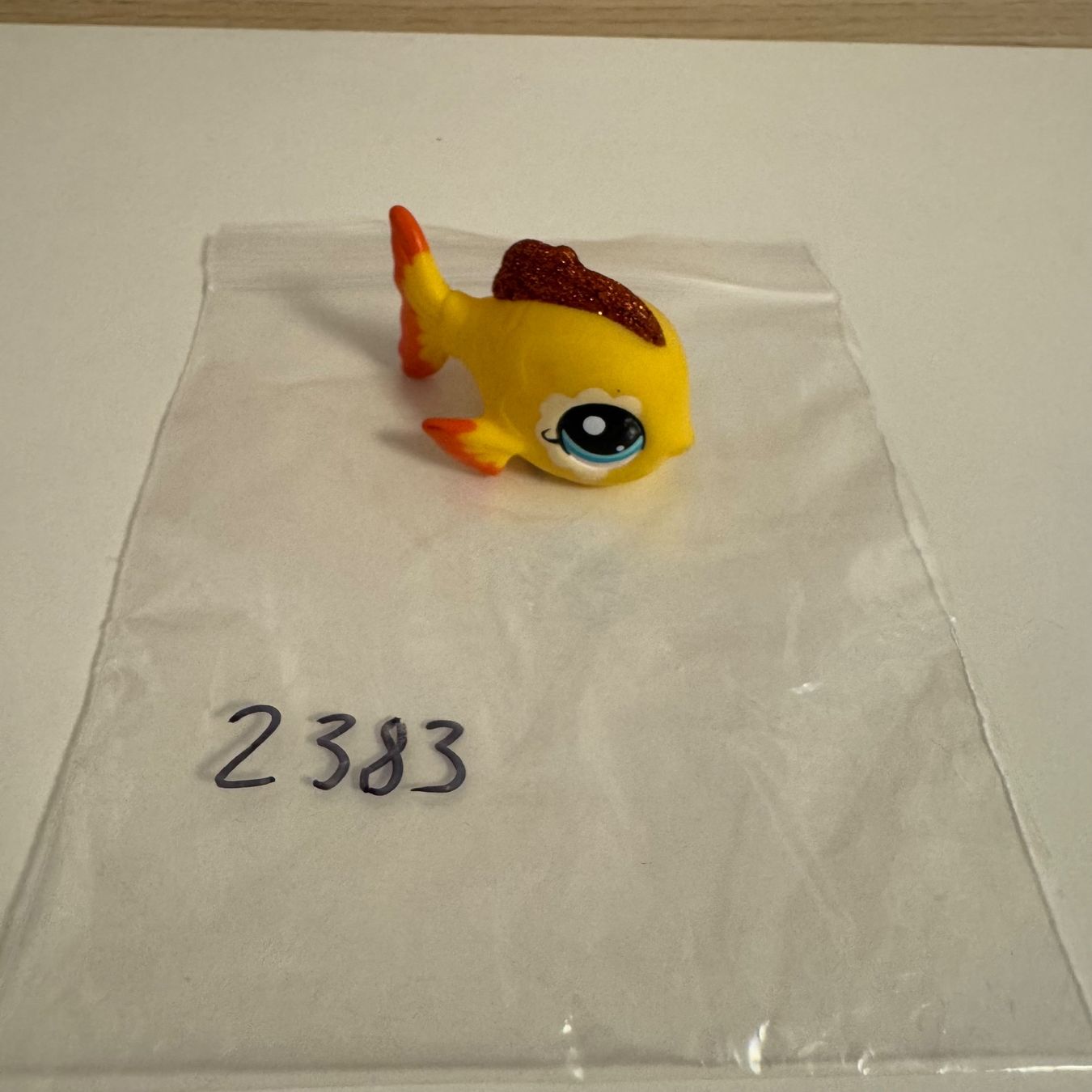 Littlest Pet Shop Statuette: Littlest Pet Shop Figur 2383 – Usato da Sursee venduto da giu_205