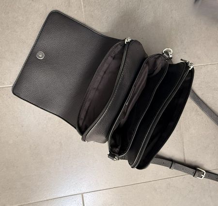 Handtasche schwarzes Kunstleder - schwarz
