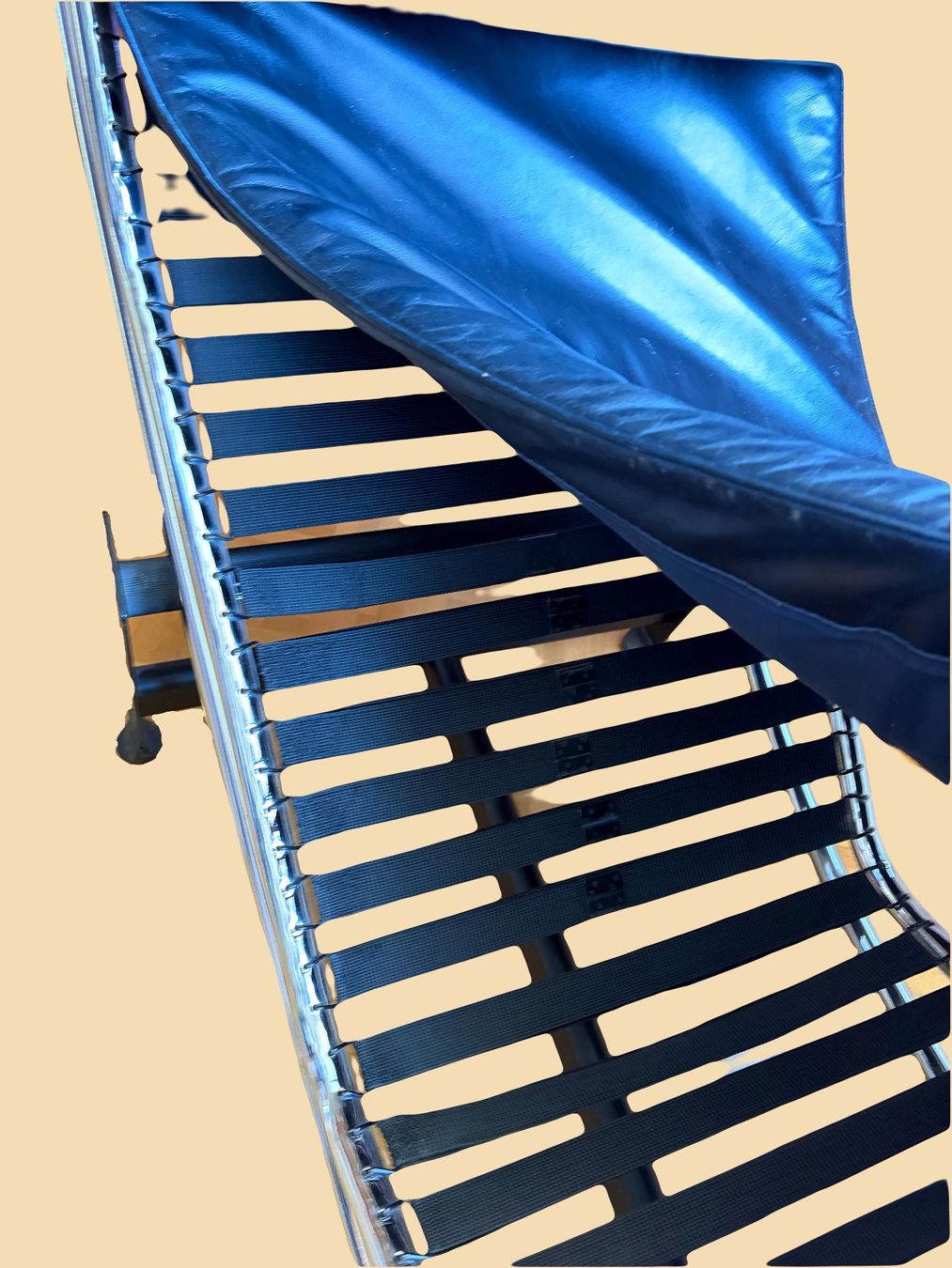 Chaises longues: Corbusier Chaiselongue Imitat – D'occasion à Niederweningen par Monilu 3