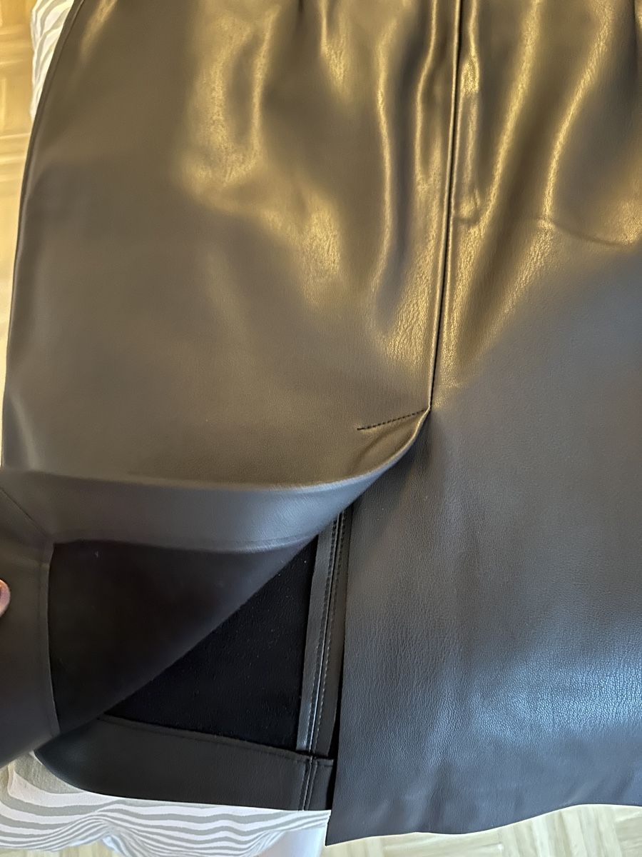 Mango Gonne: Jupe effet cuir noir Mango – Nuovo (secondo la descrizione) da Genève venduto da Kamill79 3