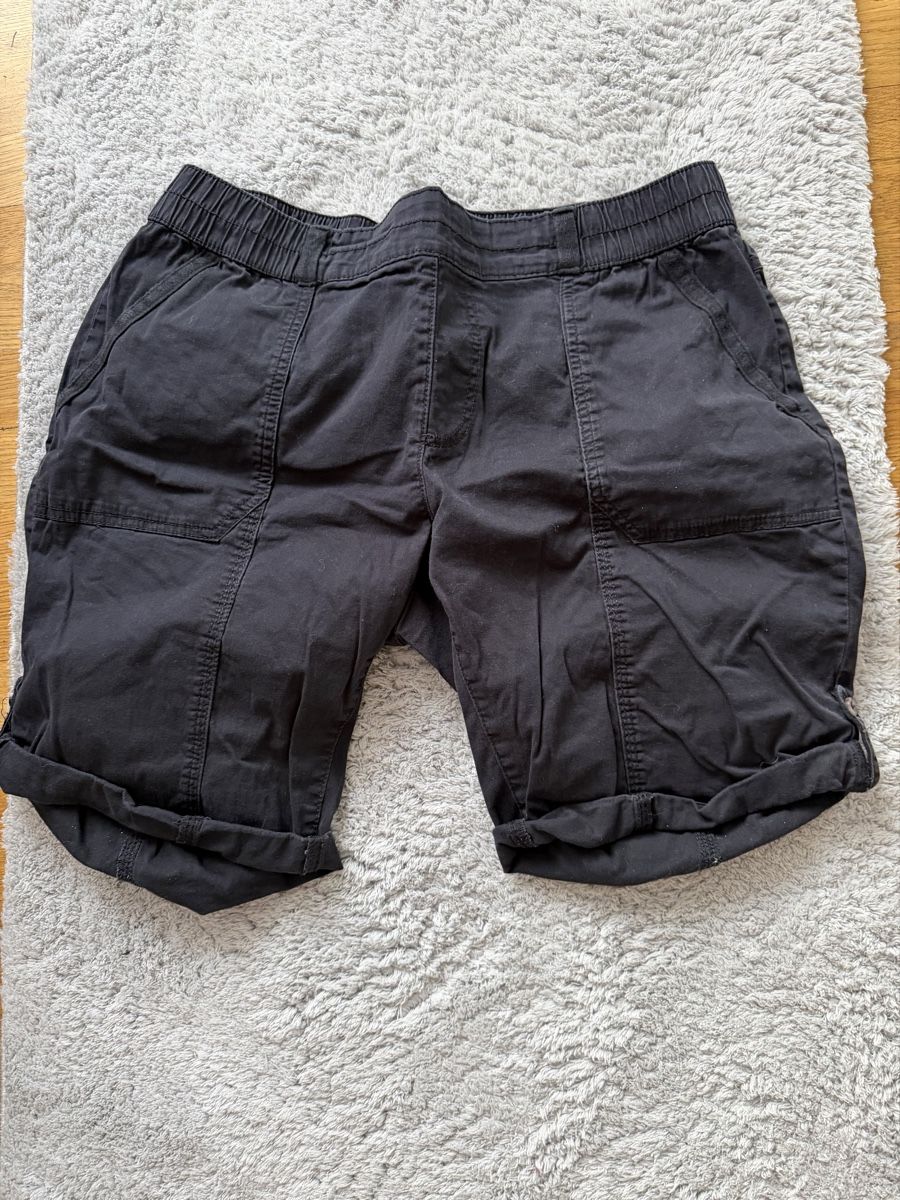 Pantaloni: Maxiblue Sommer-Shorts, Grösse 46! – Usato da Mosnang venduto da Dojajolele