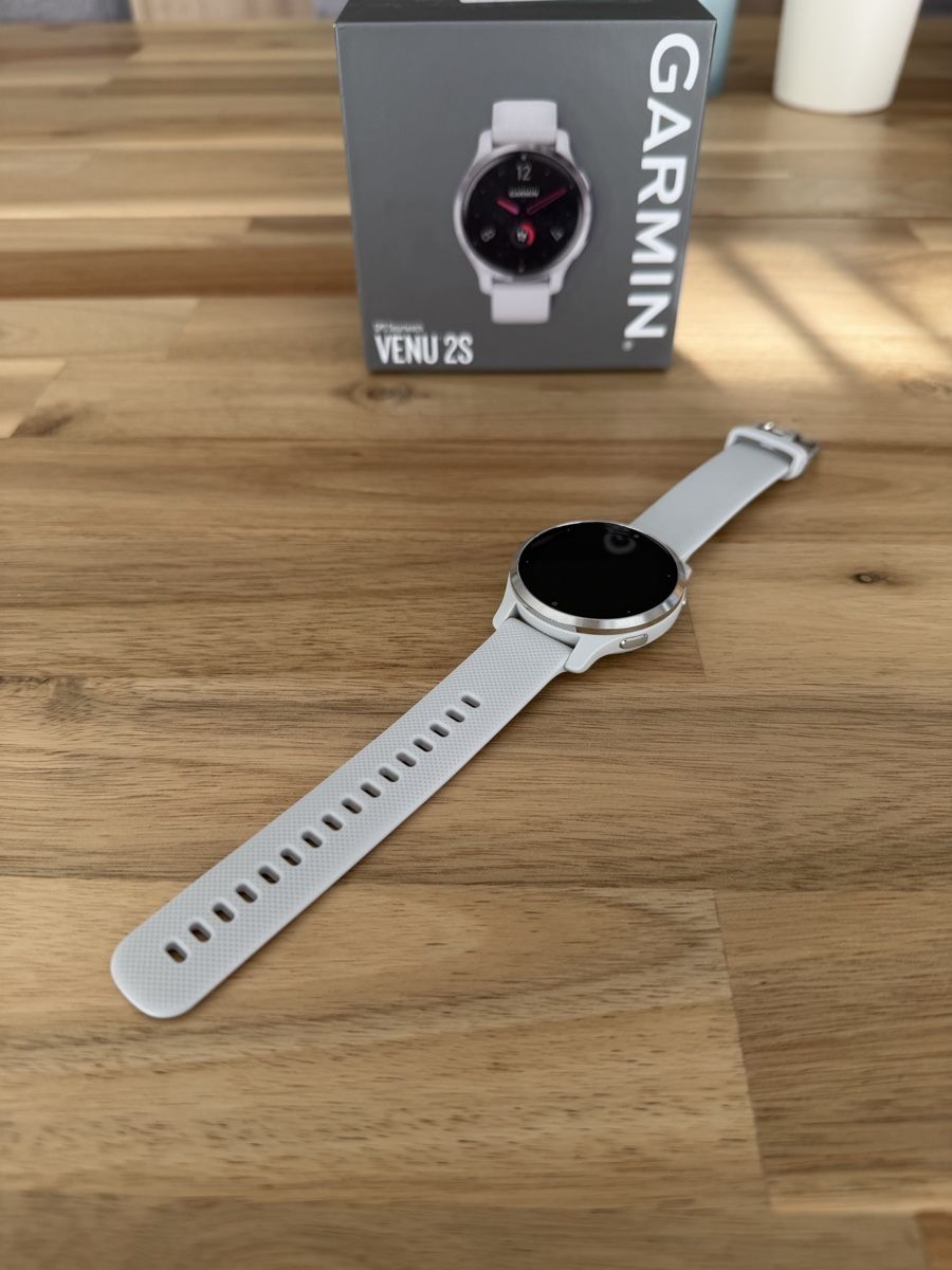 Garmin Smartwatch: Garmin Venu 2S GPS 40mm – Usato da Seewen SZ venduto da mads_around 1