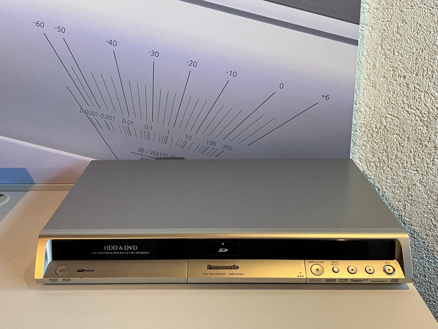 Panasonic Registratori: Panasonic DMR-EH55 HDD/DVD – Usato da Delley venduto da ogringo77