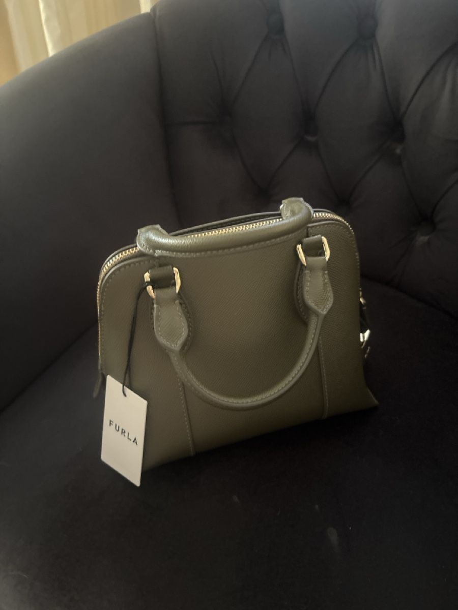 Furla Borse da donna: Neu Furla Tasche Oliv  – Nuovo e nell'imballaggio originale da Kreuzlingen venduto da boston010 1