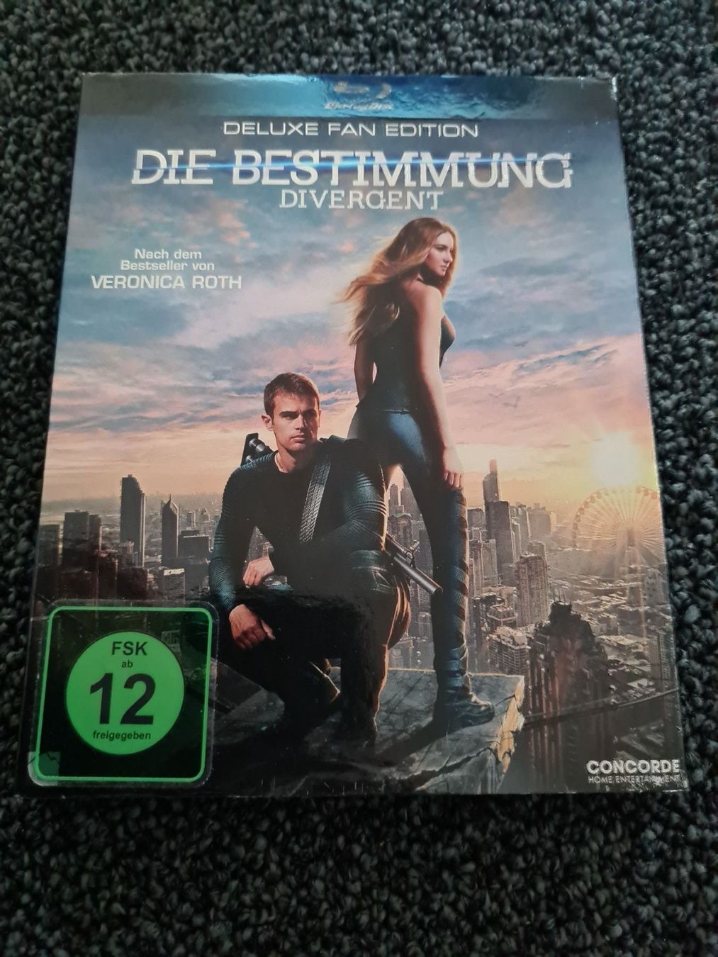 Tutti i DVDs: DIE BESTIMMUNG DIVERGENT – Usato da Ruswil venduto da jan_bxl5