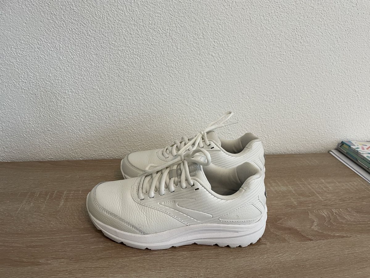 Brooks Scarpe da donna: Brooks White Addiction Walker 2 Schuhe EUR 38 – Nuovo (secondo la descrizione) da Brunnen venduto da keusch19