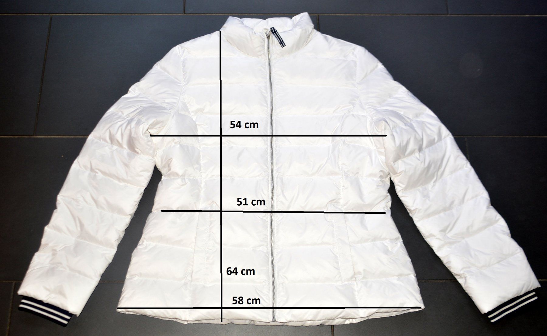 Tommy Hilfiger Giacche: Daunenjacke Tommy Hilfiger doudoune .L – Usato da Collonges venduto da arashee 7