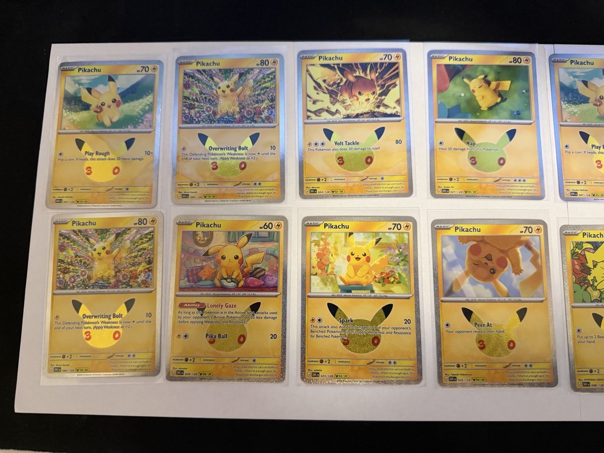 Pokémon Carte collezionabili: 🇬🇧 Pokemon Pikachus 30th – Nuovo (secondo la descrizione) da Winterthur venduto da stipooo97 1