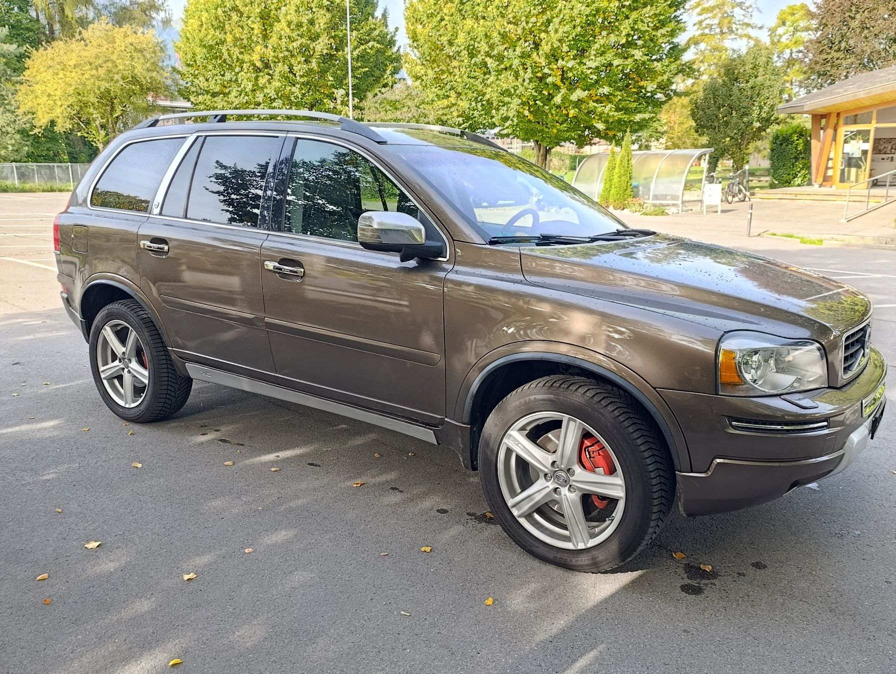 Volvo Automobili: Volvo XC90 D5 Executiv – Usato da Thun venduto da FJ1200 1