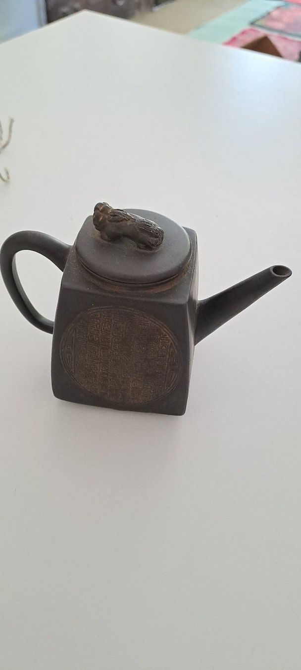 Teiere: Teekännchen aus China - Ton – Usato da Zürich venduto da Michel1896