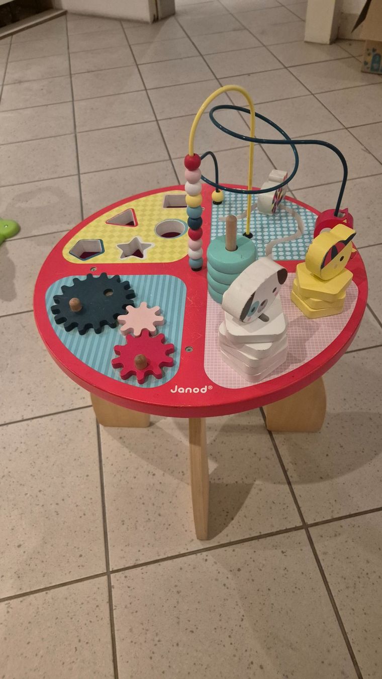 Janod Giocattoli: Janod - Table interactive BABY FOREST - PN: CHF 119.95 – Usato da Goumoens-la-Ville venduto da cfaIII 3