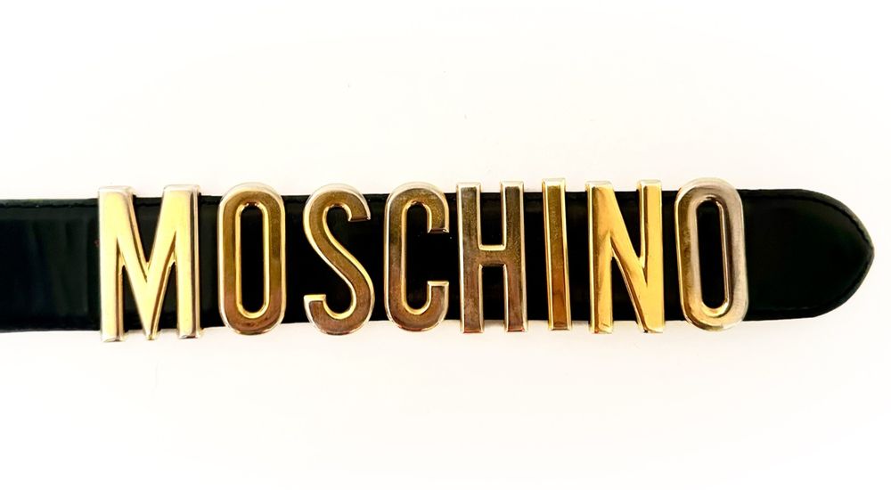 Moschino Cinture: MOSCHINO Gürtel 75-85cm – Usato da Jona venduto da Dincercestan
