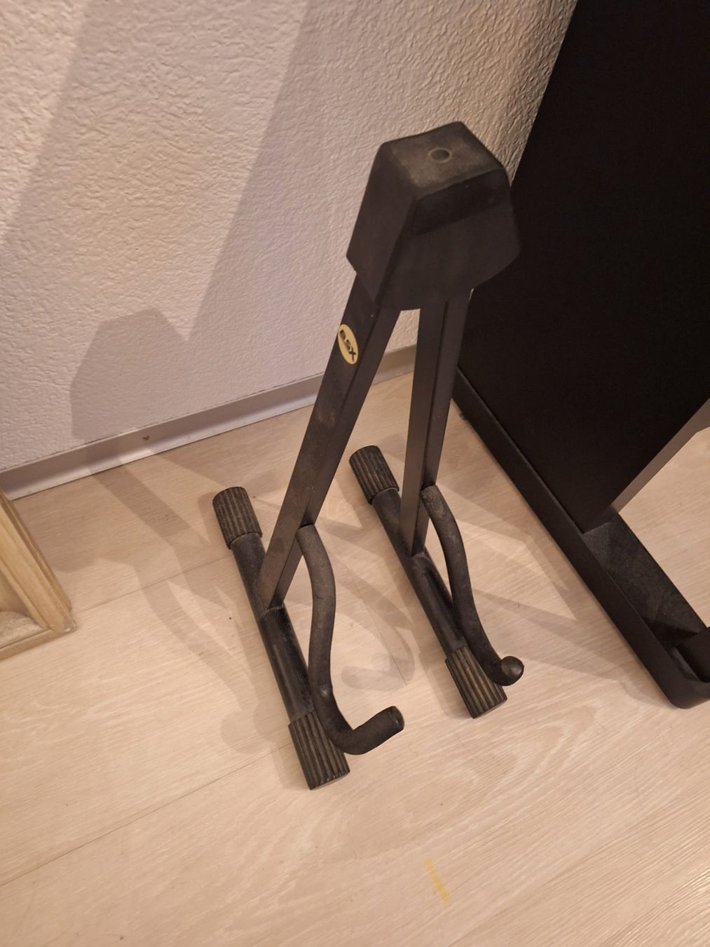 Ibanez Strumenti musicali: Ibanez E-Gitarre mit Verstärker, Kabel und Ständer – Usato da Bern venduto da iva_jf75 4