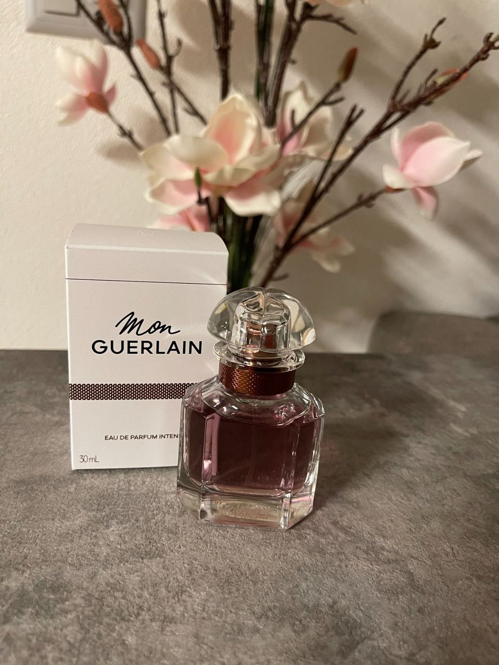 Guerlain Parfum & Eau de Toilette: Parfüm Mon Guerlain Intense 30ml EDP – Gebraucht aus Arth von kikibird13