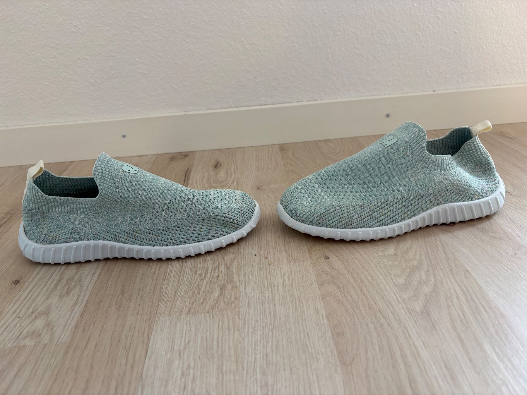 Elefanten Scarpe per ragazzi: Turnschuhe Elefanten gr 34 – Usato da Egg b. Zürich venduto da dalanna 2