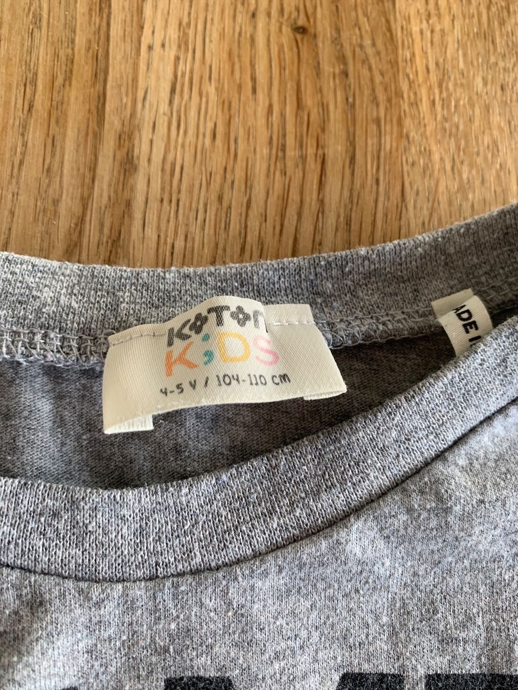 Lotti & Set di vestiti: 4 Langarmshirt Gr 104-110 – Usato da Zürich venduto da aniam 3