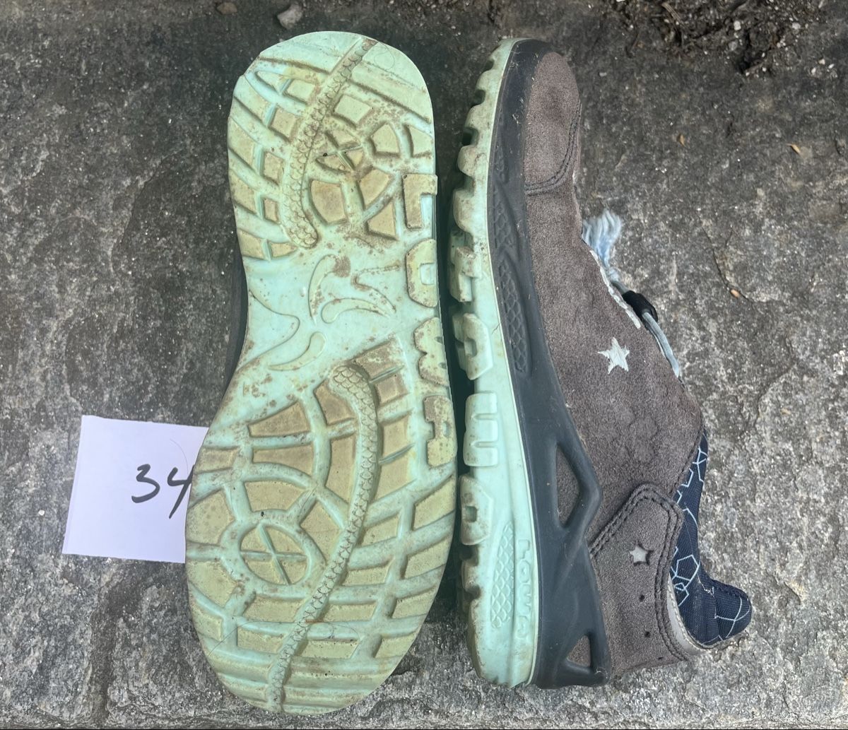 Lowa Chaussures garçon: Trekkingschuh, Wanderschuh Lowa Grösse 34 – D'occasion à Jonschwil par Theswissmiss 1