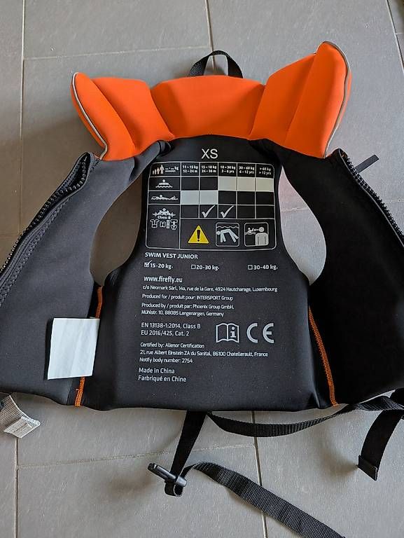Giubbotti di salvataggio: Rettungsweste Kinder 15-20kg – Usato da Dübendorf venduto da stoedt 1