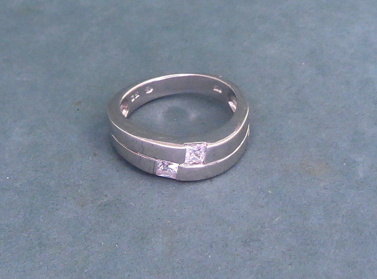 Anelli: Ring 925 Silber mit synthetischen Steinchen – Usato da Muri AG venduto da silvermouse007 1