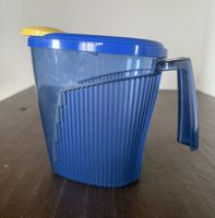 Tupperware Krug