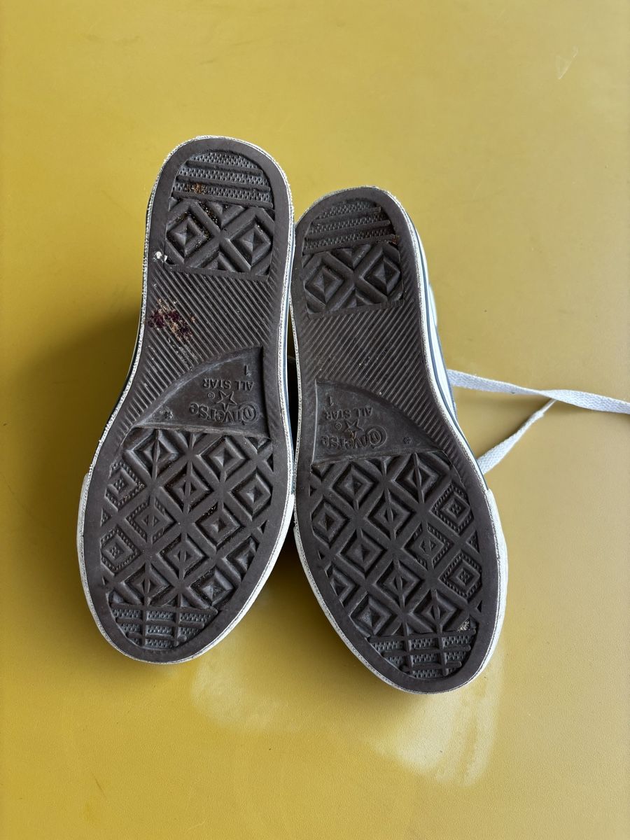 Converse Scarpe da uomo: Converse Chucks All Star, Grösse 32 – Usato da Zürich venduto da CallMeAppetite 2