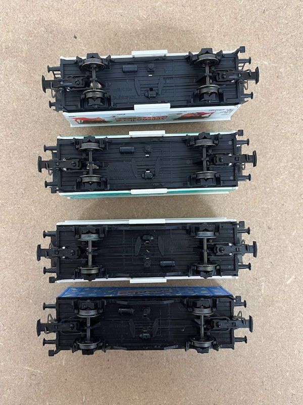 Märklin Modellini di ferrovie: SBB Werbewagen Märklin divers – Usato da Büsserach venduto da ModellbahnDepot 1