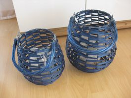 2 schöne unterschiedlich grosse LATERNEN mit Glaseinsatz
